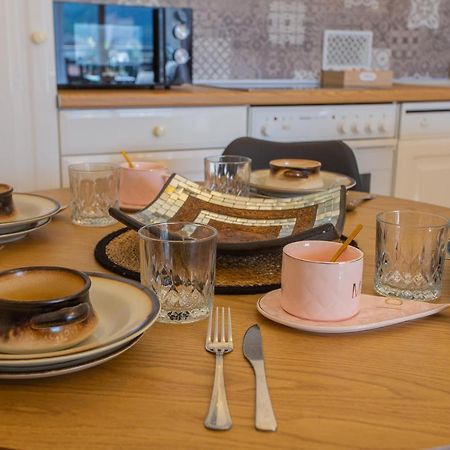 Gold Apartment Мостар Екстериор снимка
