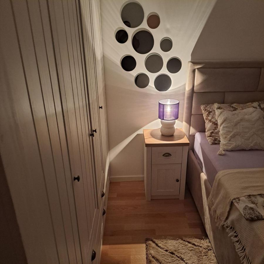 Gold Apartment Мостар Екстериор снимка