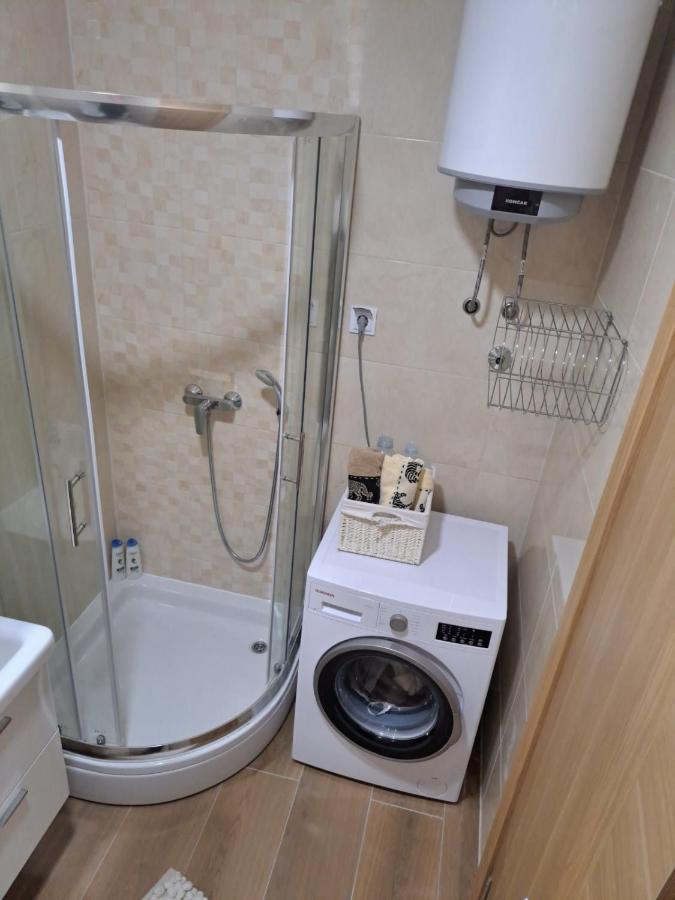 Gold Apartment Мостар Екстериор снимка