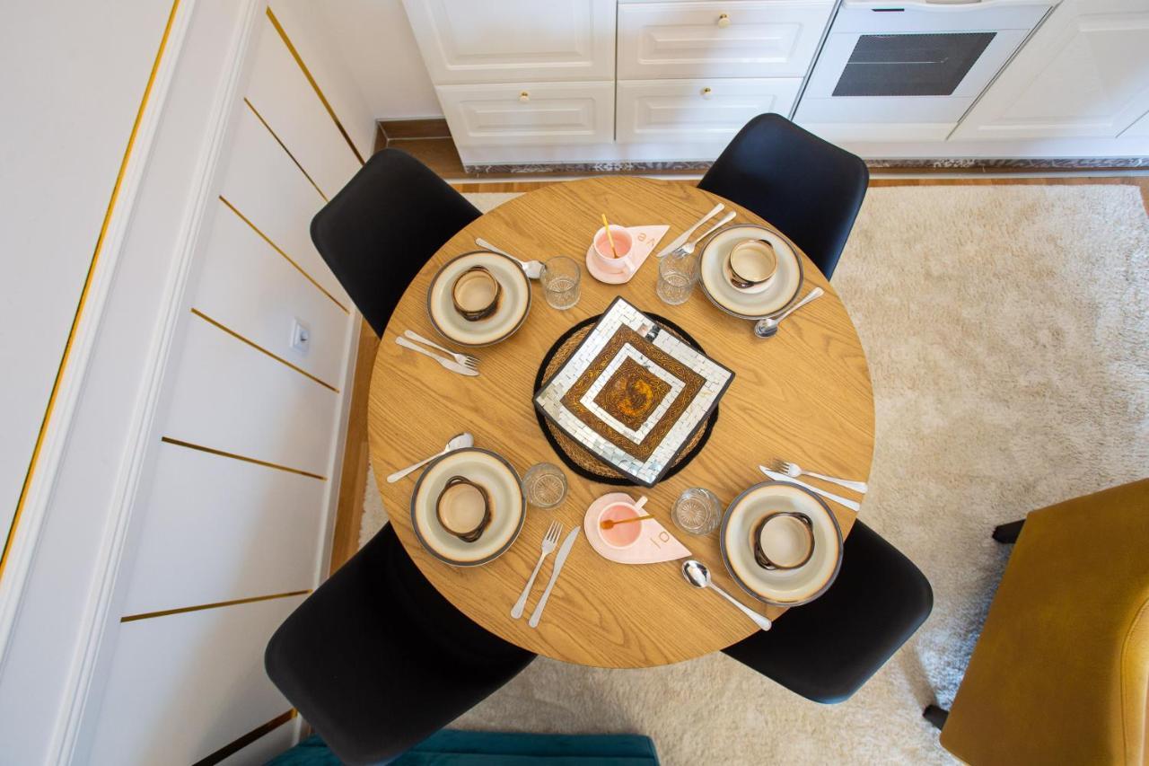Gold Apartment Мостар Екстериор снимка