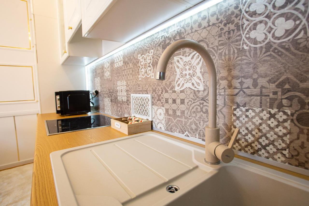 Gold Apartment Мостар Екстериор снимка