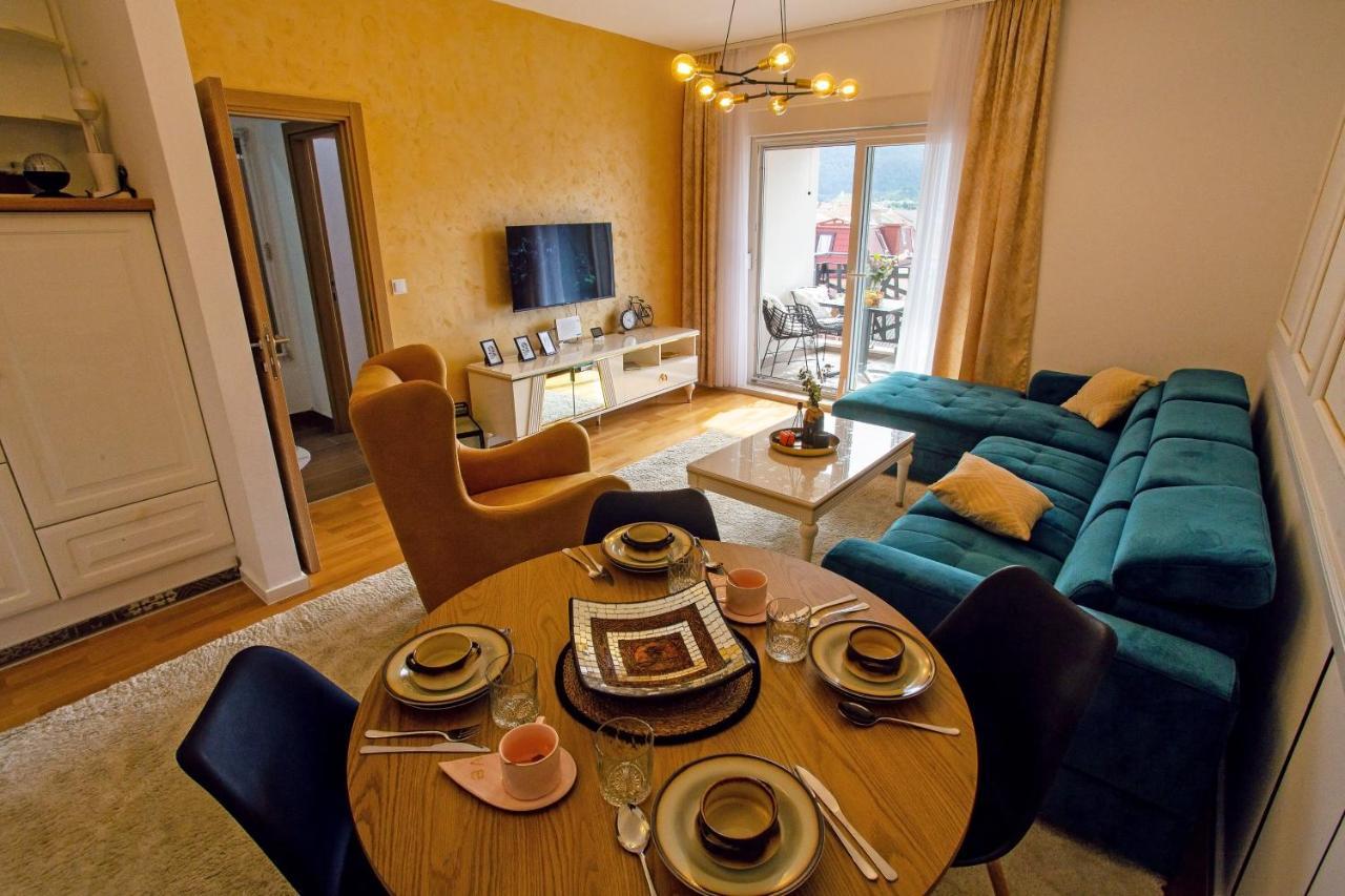 Gold Apartment Мостар Екстериор снимка